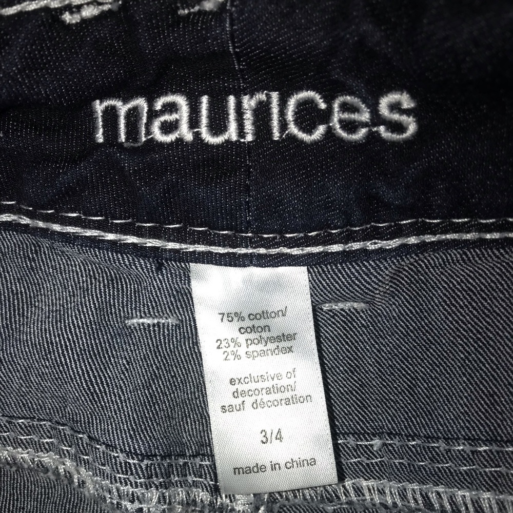 Maurice’s capris - Picture 3 of 3